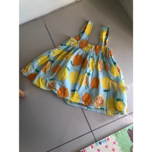 my-11134207-820la-mfrnot58b7ri55.webp PRELOVED Baby Girl Cute Top Size 90